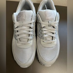 nike air max new - no box